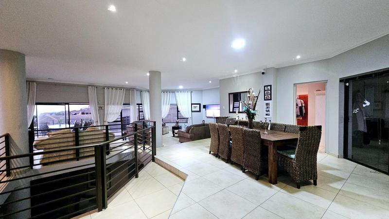 5 Bedroom Property for Sale in Dana Bay Western Cape